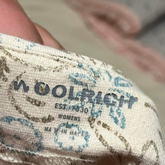 Woolrich Womens Cream Floral Tank Top Size Large V Neck Sleeveless Lounge - Picture 7 of 11